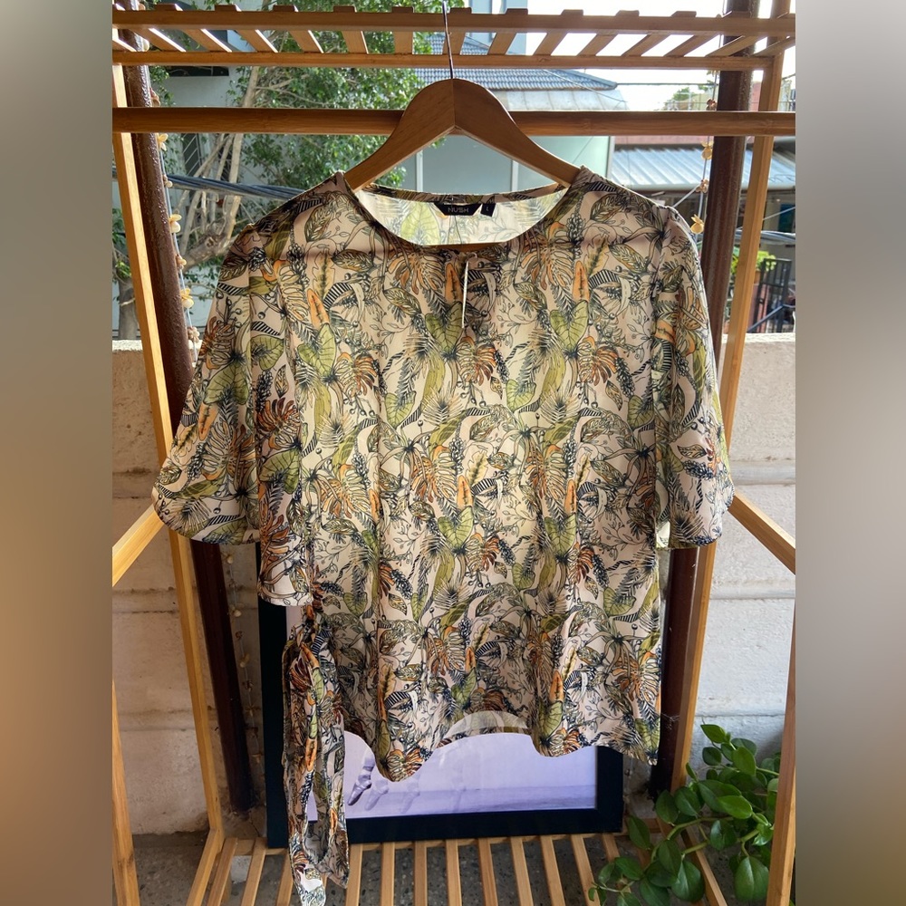 NUSH Floral Top With Fabric Belt - Picture 9 of 12